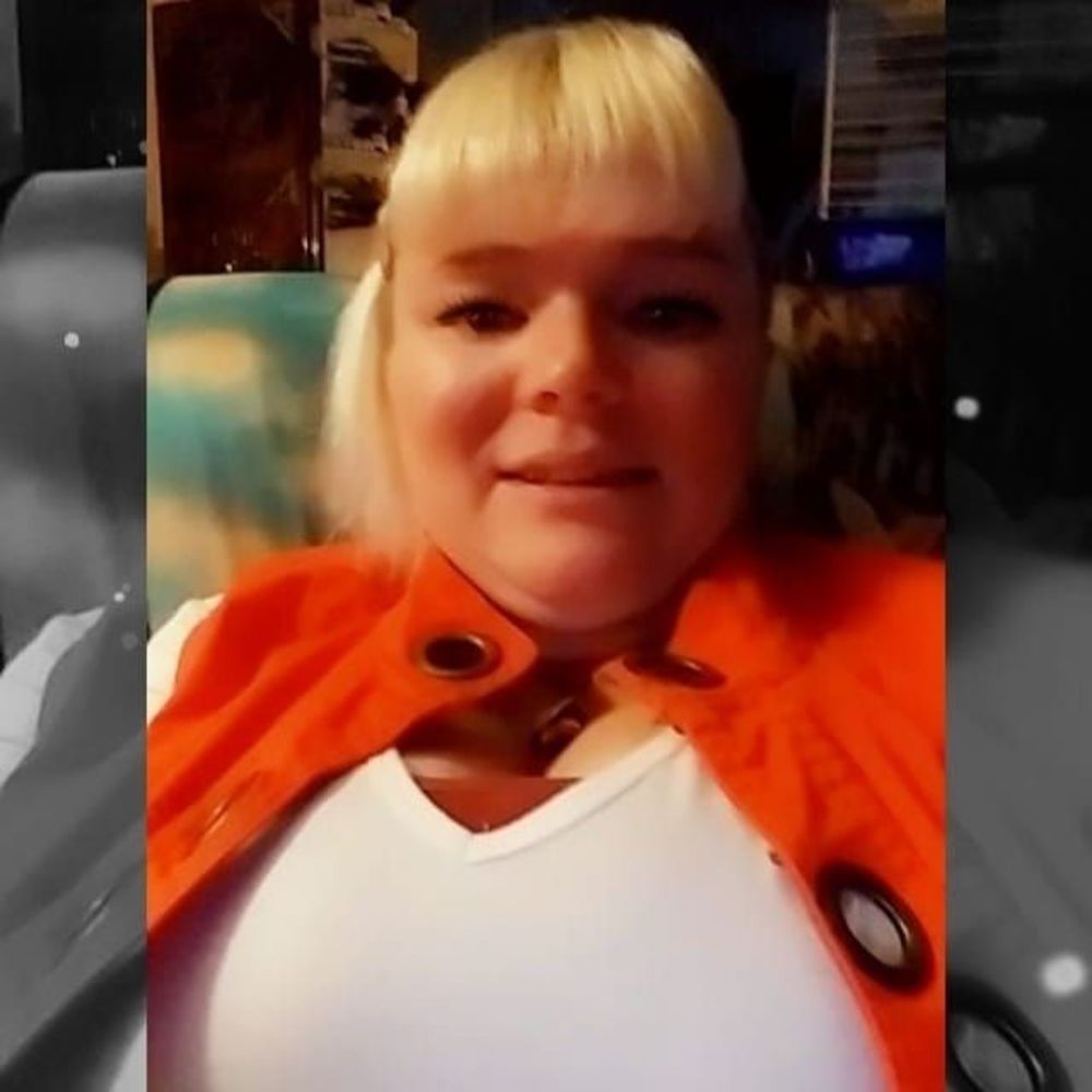 Meet your Posher, Cortney